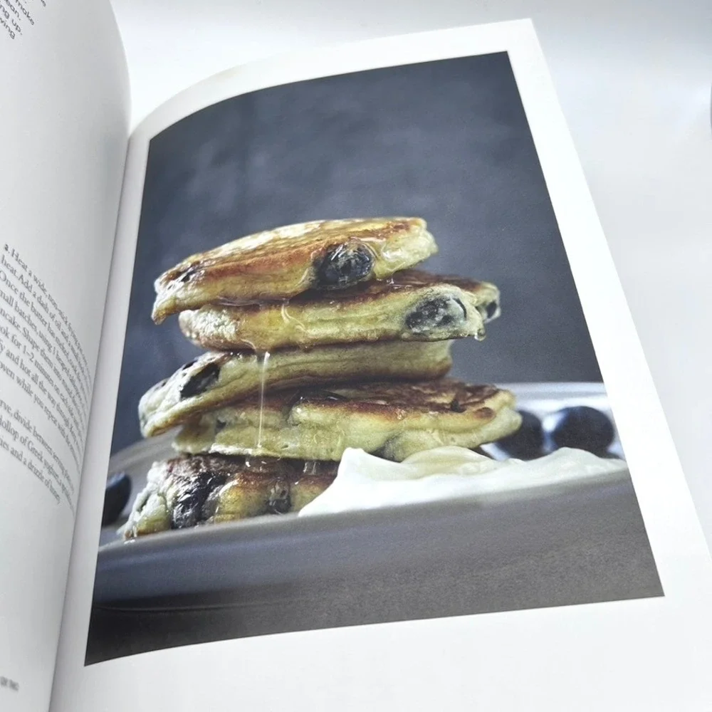 Gordon Ramsay Ultimate Cookery Course‎ Hardcover Cookbook 120+ Recipes